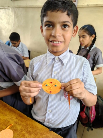 Rakhi6